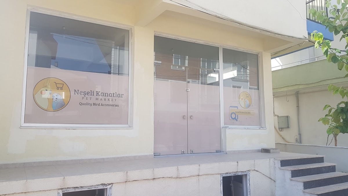 Neşeli Kanatlar Pet Market