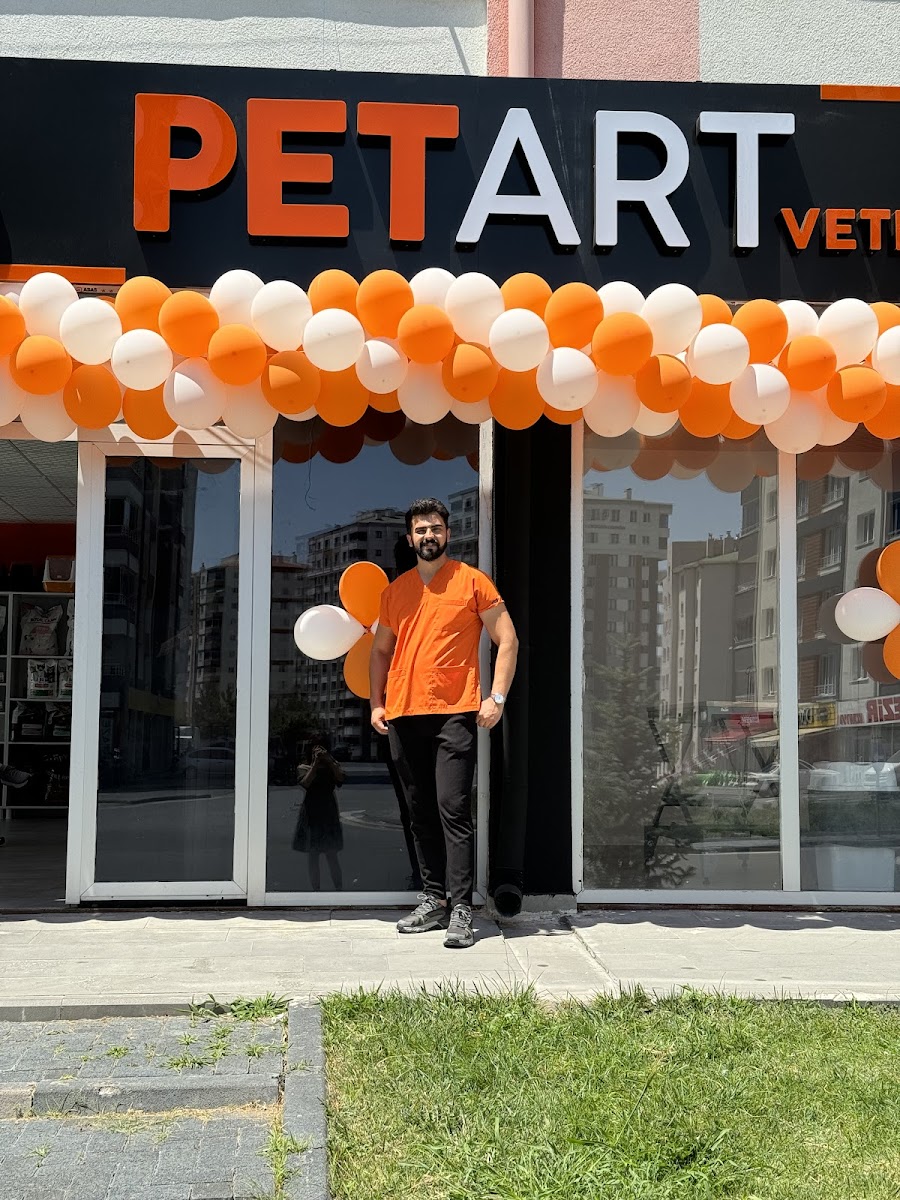 PET ART VETERİNER KLİNİĞİ 7/24 ACİL