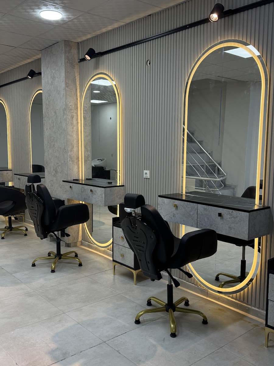 Esra Begeç Hair Makeup