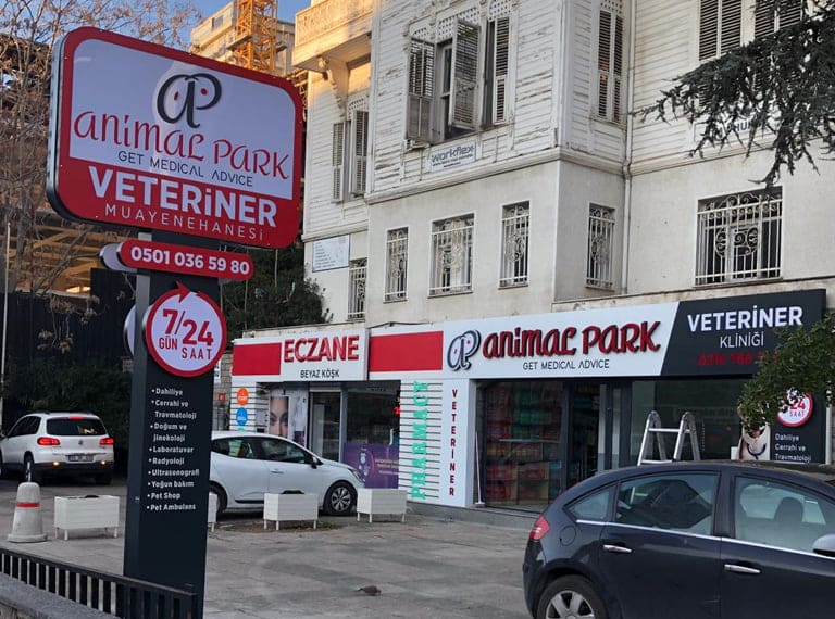 Animal Park Veteriner Kliniği 7/24 Acil Kadıköy / Göztepe / Feneryolu Nöbetçi Veteriner