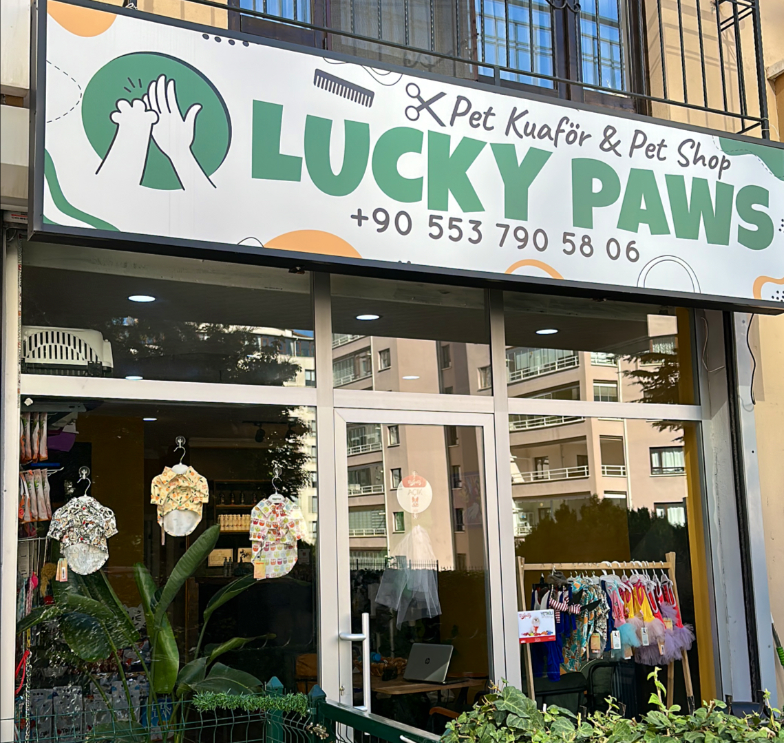 Lucky Paws Pet Kuaför