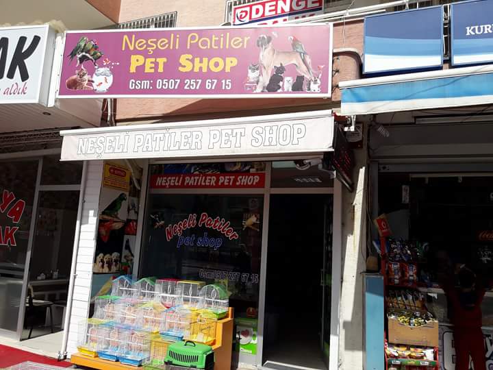 NEŞELİ PATİLER PETSHOP