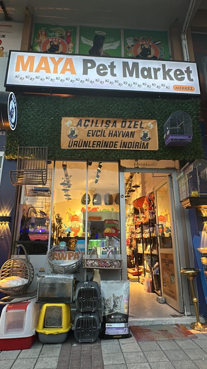 Maya Pet Market